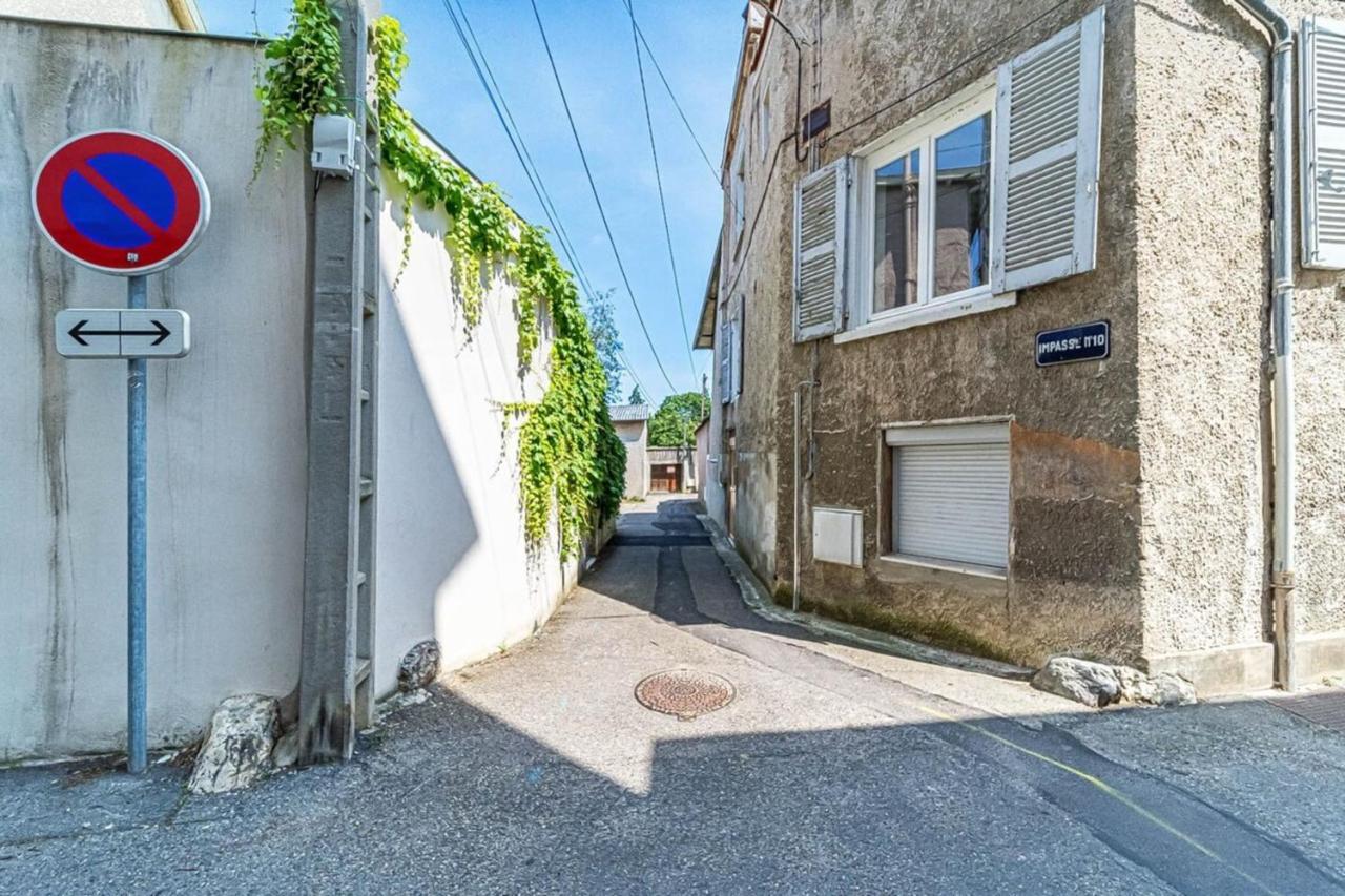 Cozy Studio Near Lyon Sainte-Foy-lès-Lyon Εξωτερικό φωτογραφία